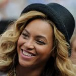 Singer Beyoncé watches the men’s final m