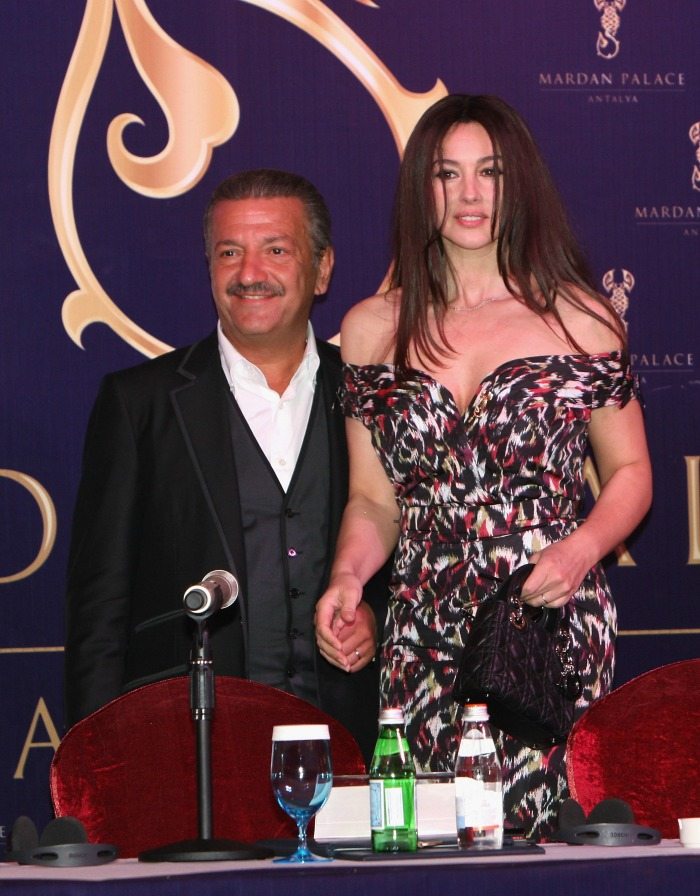 Telman Ismailov e Monica Bellucci | © Chris Jackson / Getty Images