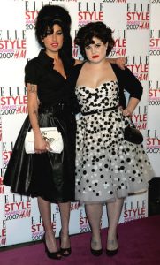 Amy Winehouse e Kelly Osbourne | © Chris Jackson / Getty Images