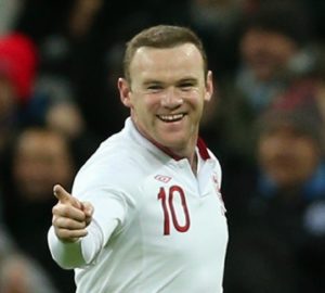 Rooney festeggia dopo la rete del vantaggio della sua Inghilterra | © Clive Brunskill/Staff / Getty Images