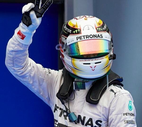 Gp Malesia, Hamilton in pole