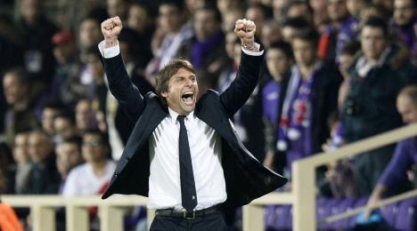 Antonio Conte esulta al fischio finale di Fiorentina-Juventus | Foto Twitter 