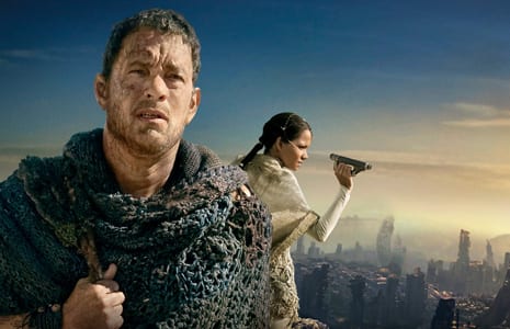 Tom Hanks e Halle Berry in un'immagine di Cloud Atlas