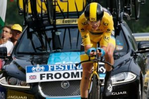 Il leader del Tour 2013 Chris Froome ©PASCAL GUYOT/AFP/Getty Images