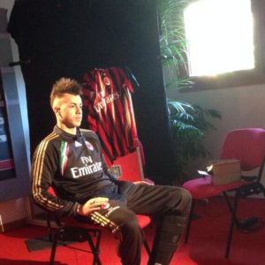 Stephan El Shaarawy intervistato a Milanello | Foto Twitter / Il Pallonaro