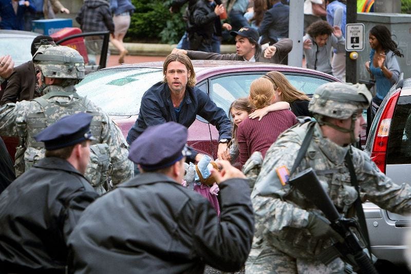 Brad Pitt in una scena di World War Z