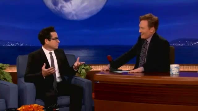 J.J. Abrams parla con Conan O'Brien