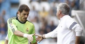 Carlo Ancelotti e Iker Casillas | Foto Twitter 