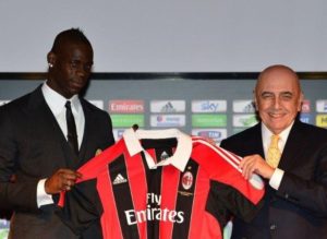 Supermario ritorna al Milan | Foto Twitter