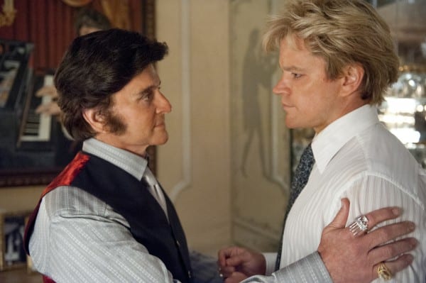 Michael Douglas e Matt Damon in un'immagine di Behind the Candelabra