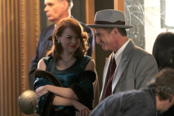 Emma Stone e Sean Penn in un'immagine di Gangster Squad