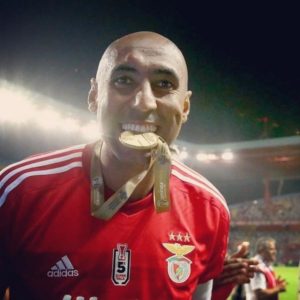 Il centrale difensivo del Benfica Luisao | Foto Twitter / Il Pallonaro