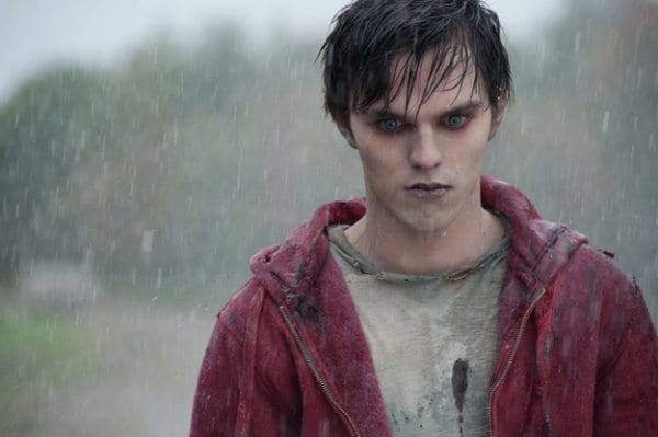 Nicholas Hoult in un'immagine del fantasy Warm Bodies