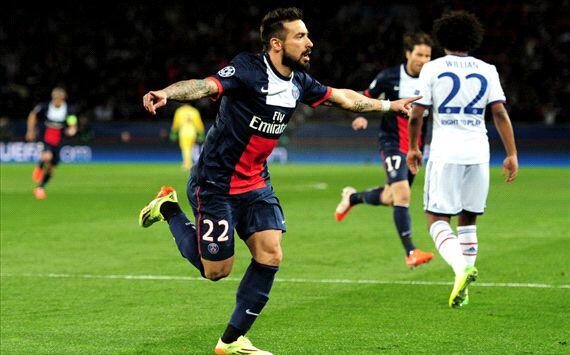 Lavezzi esulta dopo la rete del vantaggio parigino | Foto Twitter / Il Pallonaro